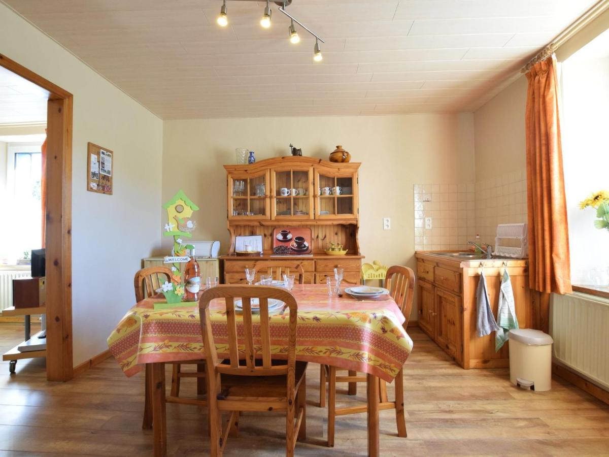 Cozy Holiday Home Near The Forest In Bovigny Gouvy Екстер'єр фото